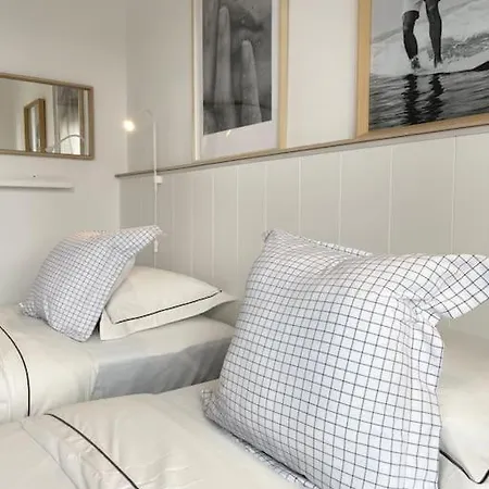 Costa Apartment